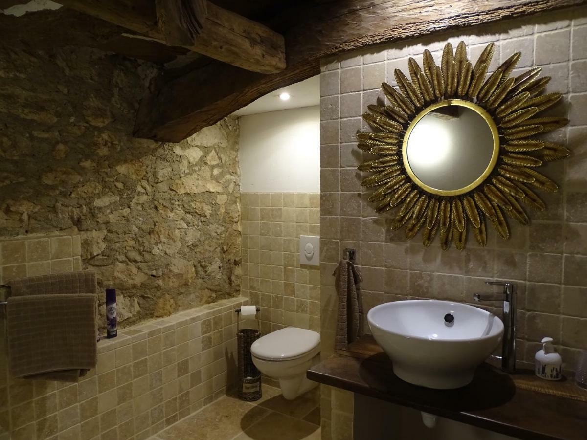 Apartament Bergerie Le Vieux Manoir Valeilles Zewnętrze zdjęcie