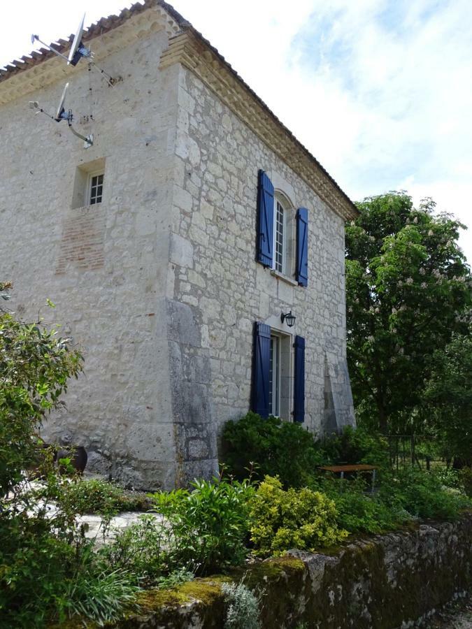 Apartament Bergerie Le Vieux Manoir Valeilles Zewnętrze zdjęcie